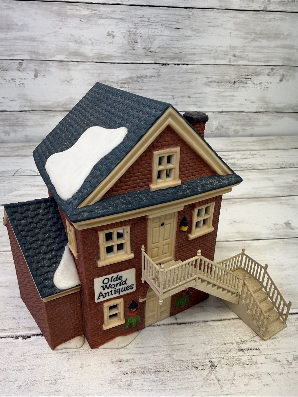 Dept 55 Disney Old World Antiques 1 Christmas village no box or light